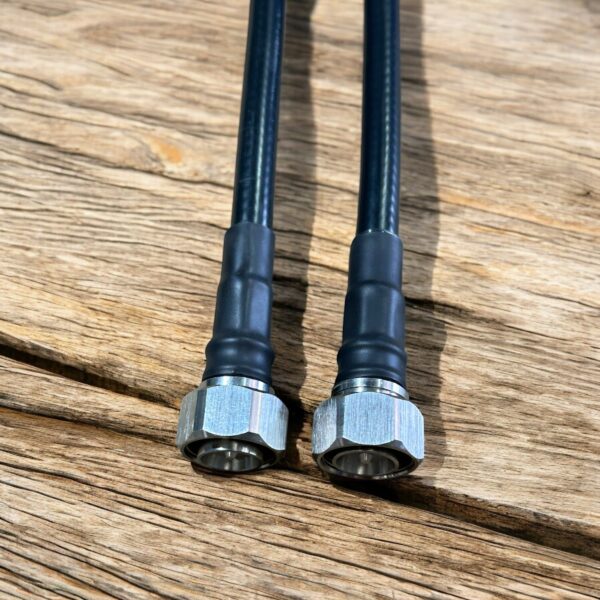 LL400 4.3/10 Male Connectors