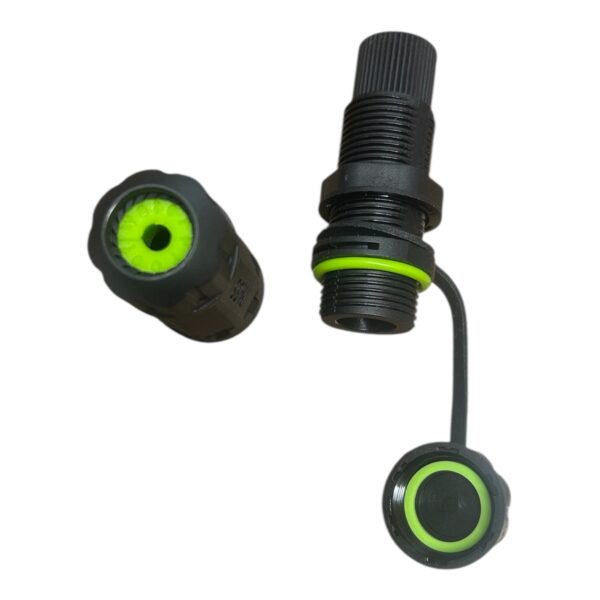 Starlink MINI IP68 DC Bulkhead Fitting - Image 4